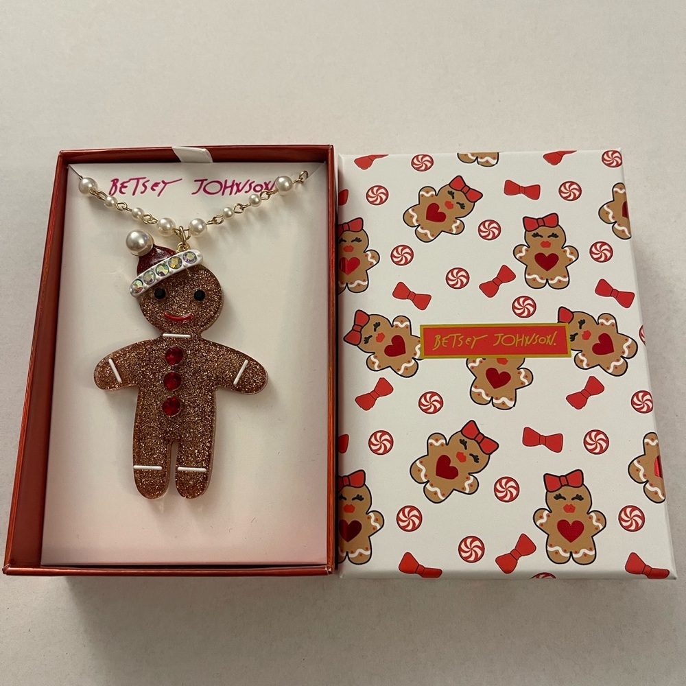 New Betsey Johnson Gingerbread man Necklace J22 - Picture 1 of 2